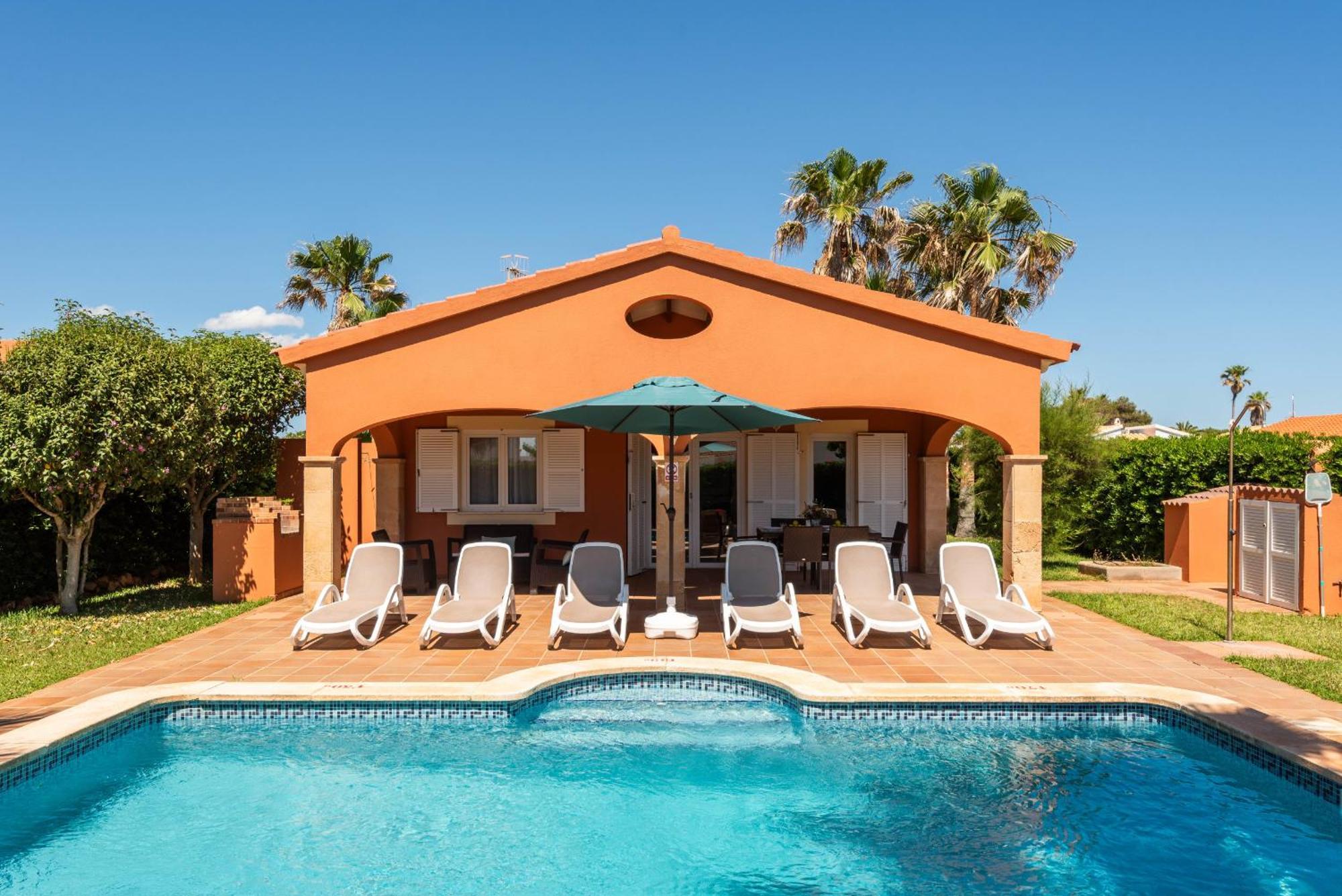 Villas Begonias Cala en Bosch Luaran gambar