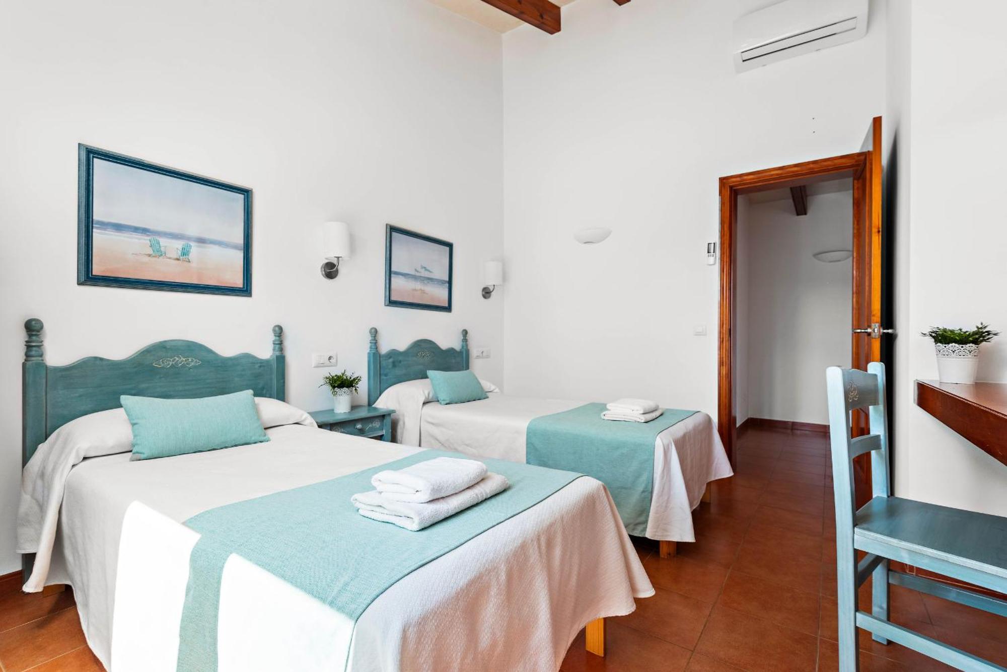 Villas Begonias Cala en Bosch Luaran gambar