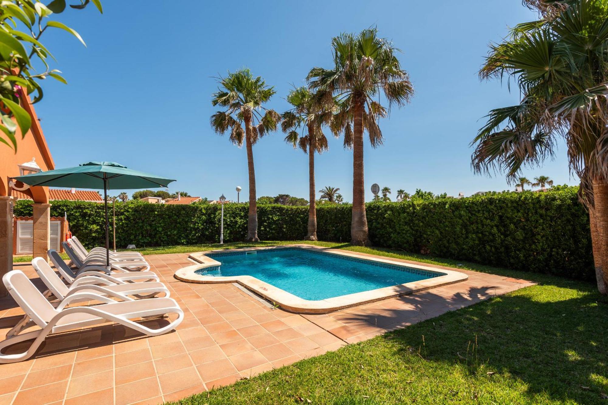Villas Begonias Cala en Bosch Luaran gambar