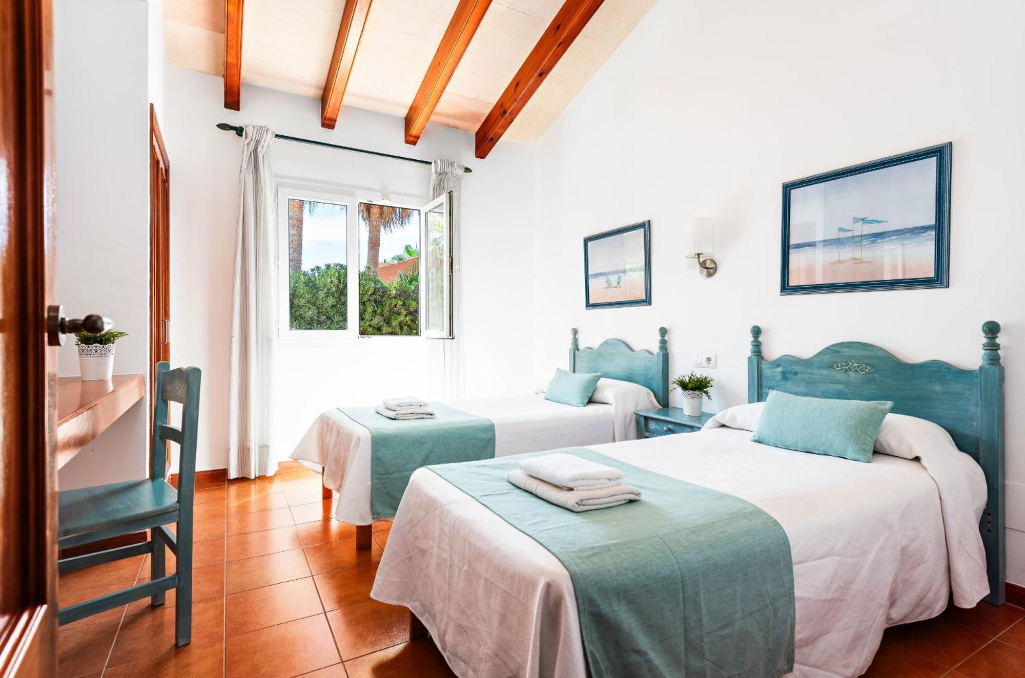 Villas Begonias Cala en Bosch Luaran gambar