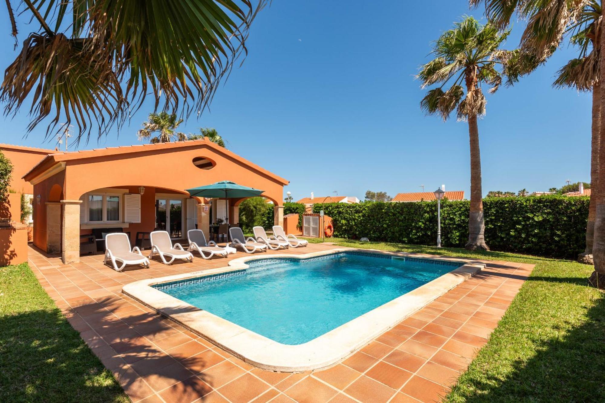Villas Begonias Cala en Bosch Luaran gambar