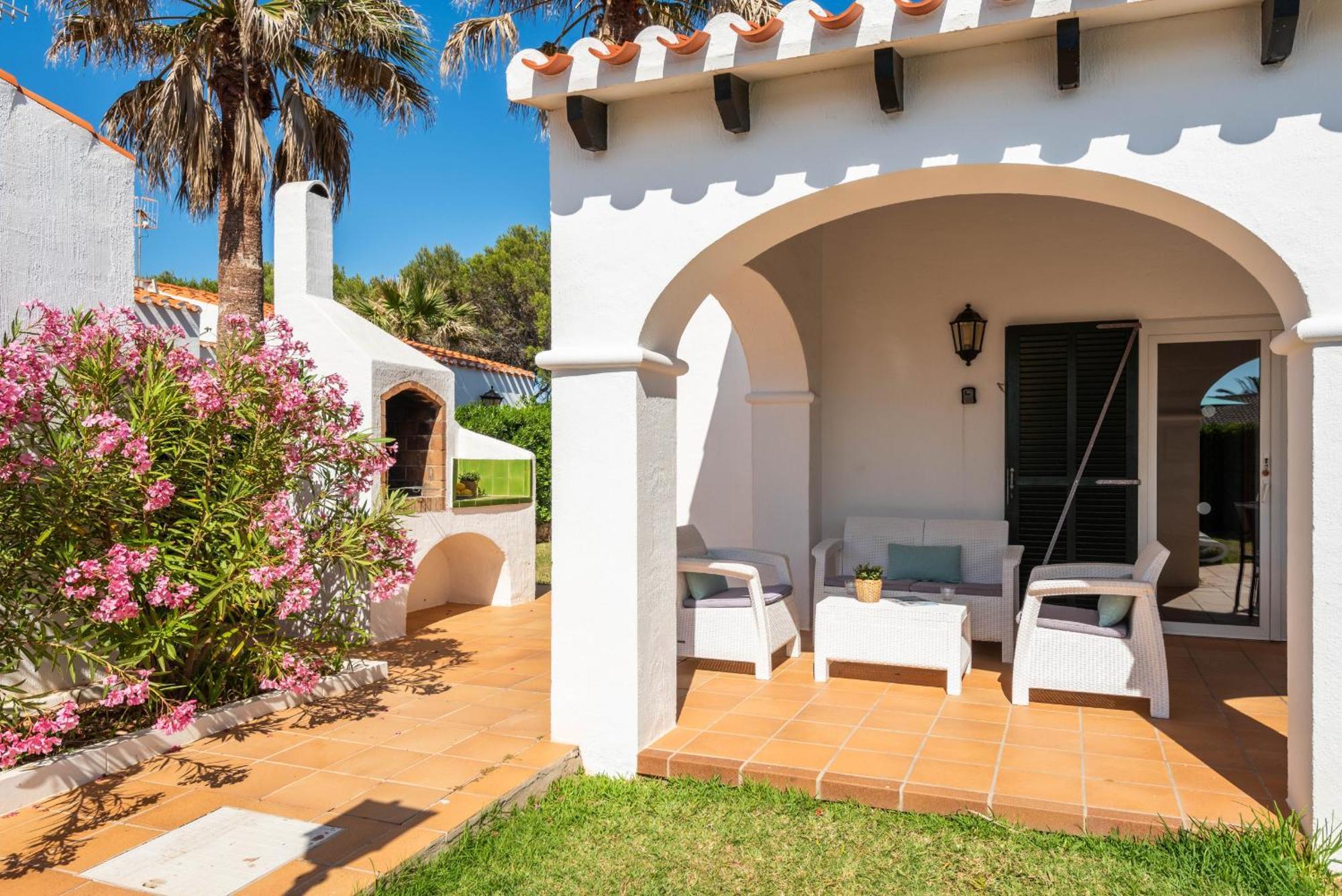 Villas Begonias Cala en Bosch Luaran gambar